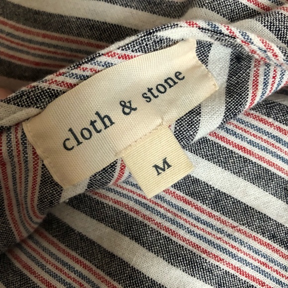 Cloth and stone button back romper - Picture 6 of 8